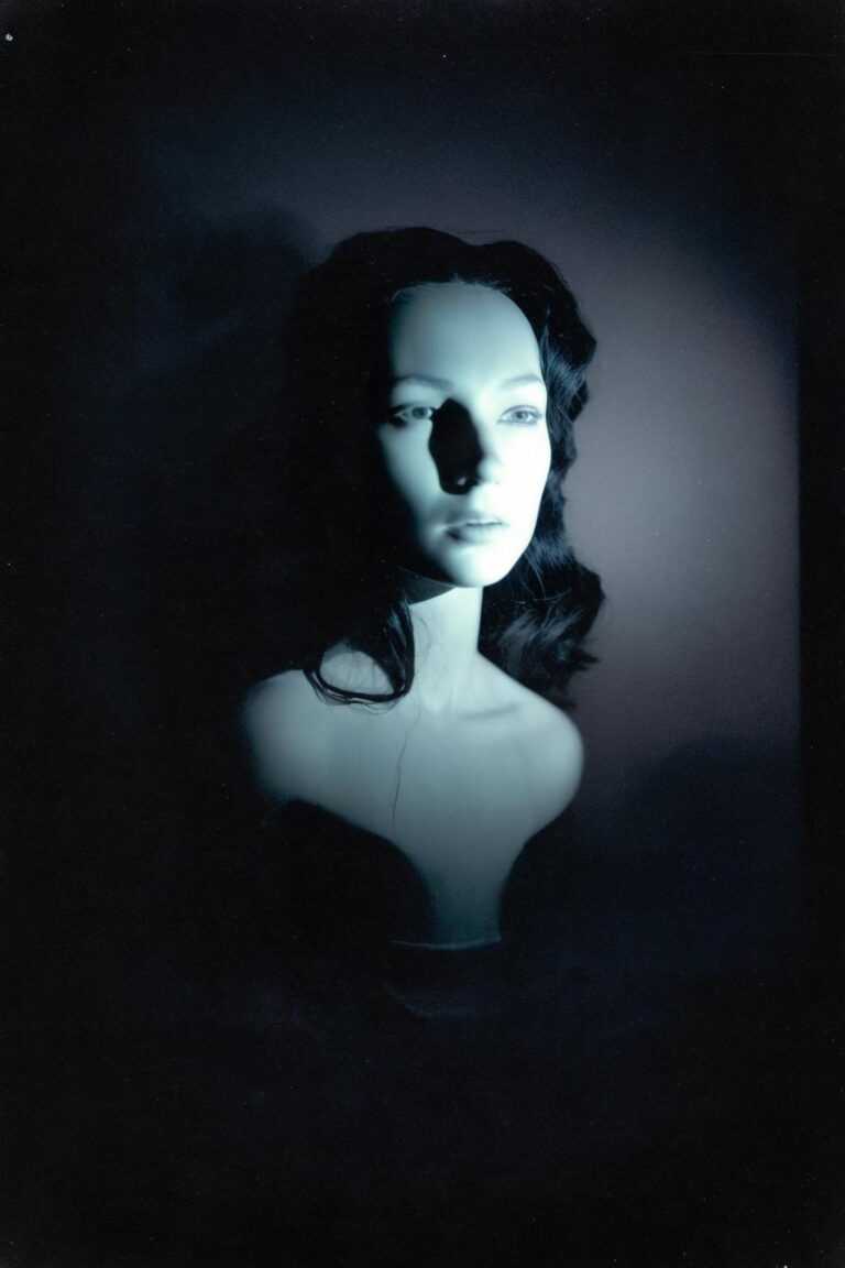 fennPhoto_v10 - ai art image - mannequin, (matter:1.2), (horr - AI Art - Image Generator - Stable Diffusion